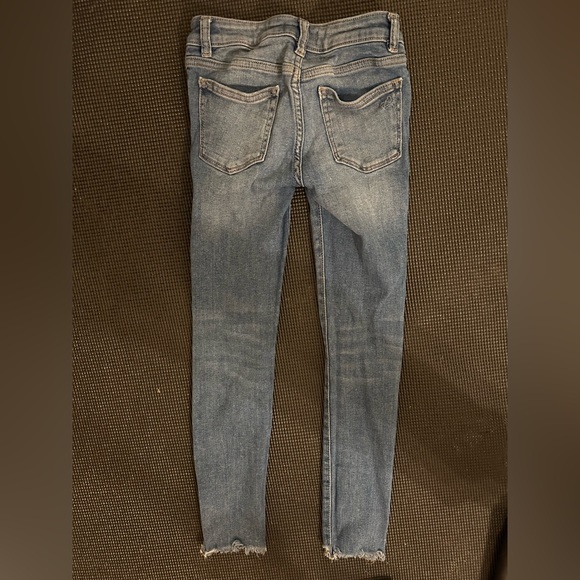 Kids DL1961 jeans, girls, size 7, slim-fit, adjustable waistband - Picture 3 of 6